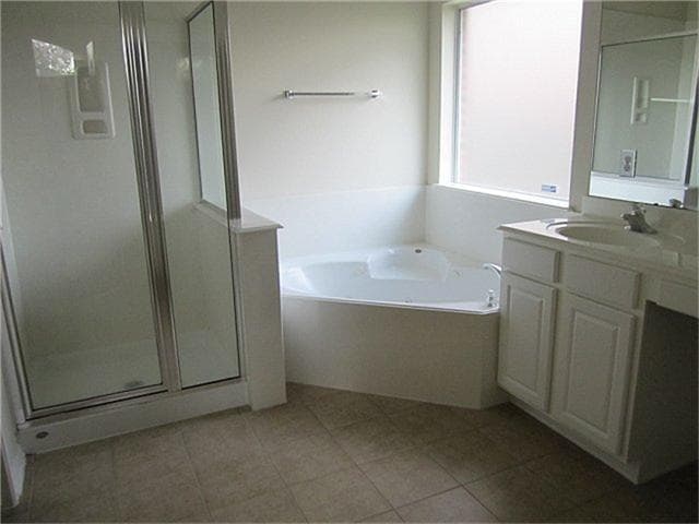 Building Photo - 15007 Waverly Canyon Ct