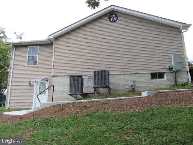Primary Photo - 136 Nottingham Blvd