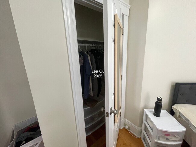 Foto del edificio - SEPT NO BROKER FEE 3bed split in Brighton-...