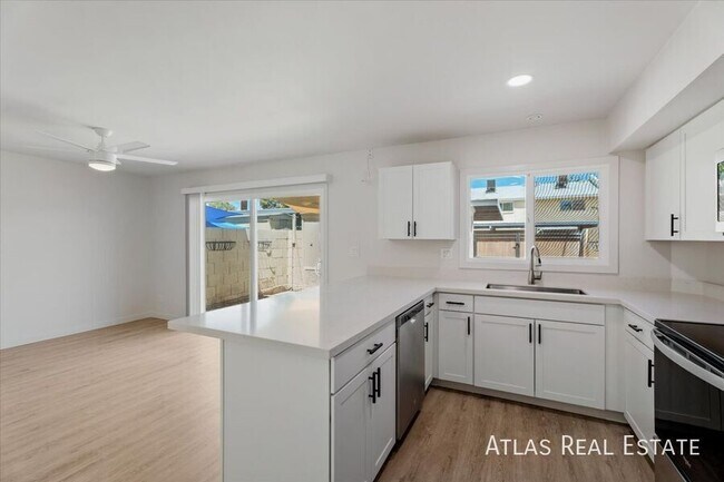 Foto del edificio - 3807 S Mill Ave