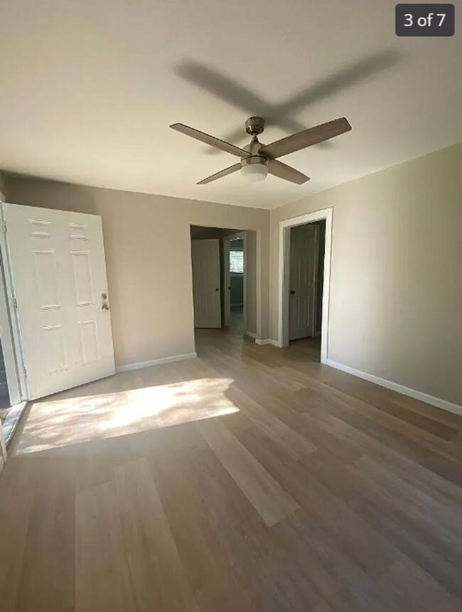 Foto del edificio - House For Rent - 3220 Lampassas St, Beaumont, TX 77703