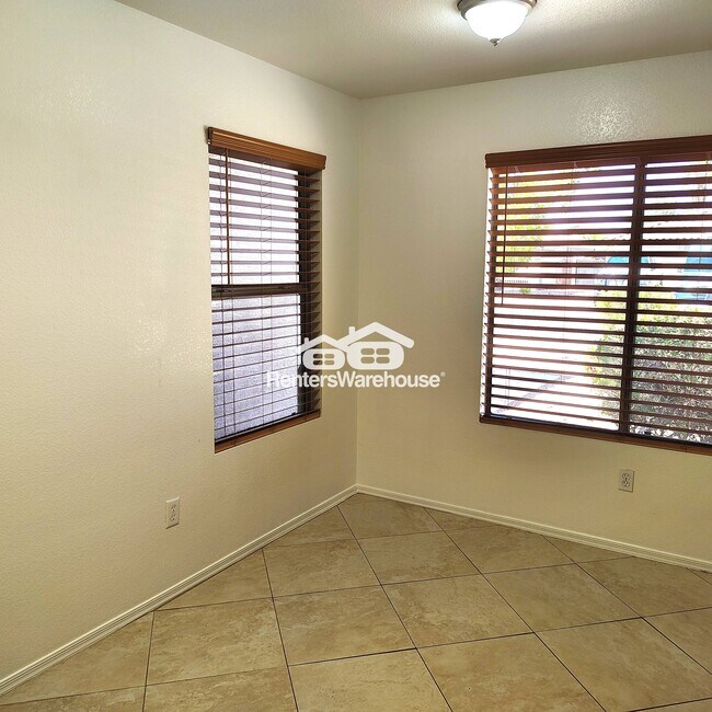 Foto del edificio - 10459 E Arcadia Ave