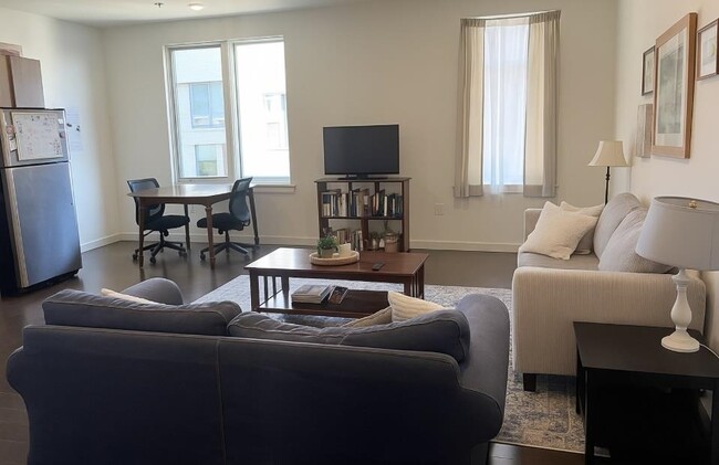 Building Photo - 361 Newark Ave