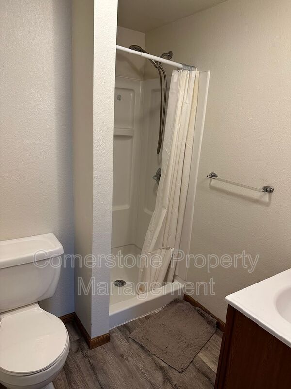 Building Photo - 1149 3rd Ave NW