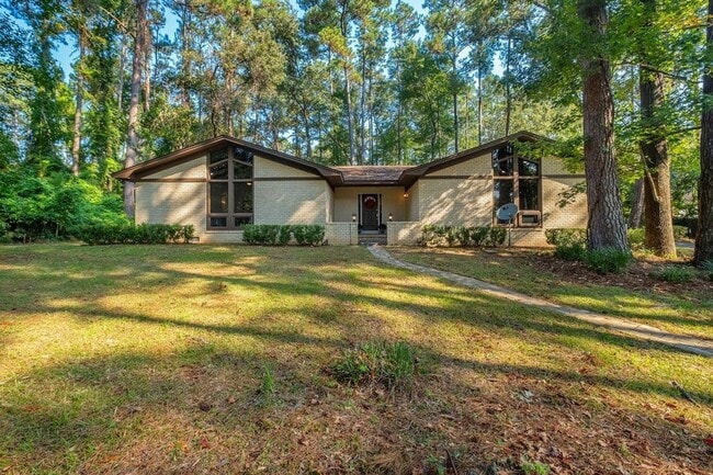 Photo - 7916 Skipper Lane Unit House