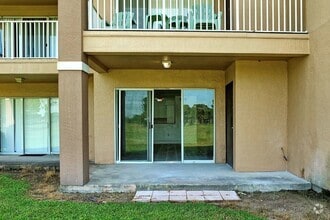 Building Photo - 13827 Fairway Island Dr