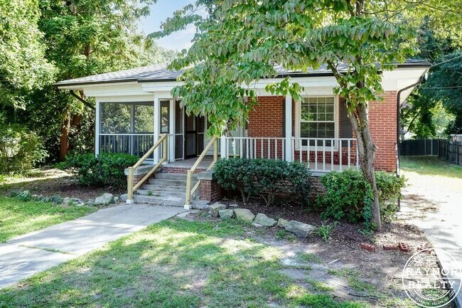 Foto del edificio - 223 S Main St