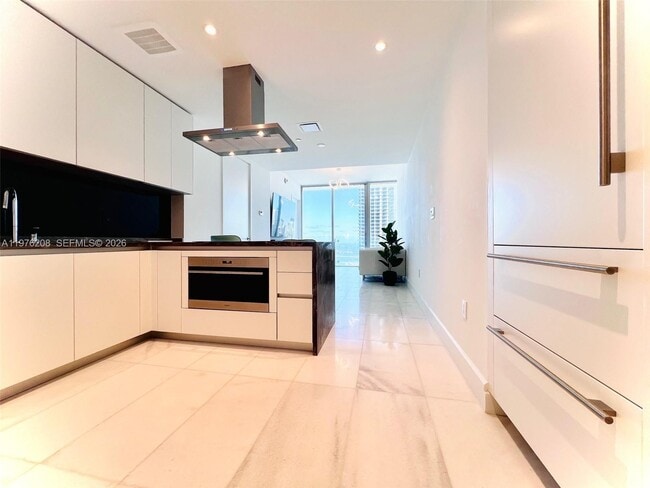 Foto del edificio - 700 NE 26th Terrace