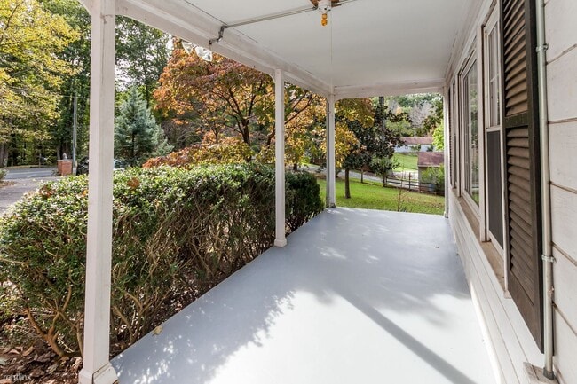 Building Photo - 3 br, 2 bath House - 1710 Milton Road