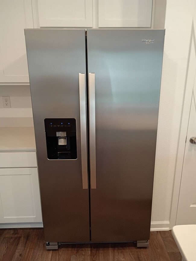 Building Photo - Newly Built 3BR/3BA Home in West Ortega Landing