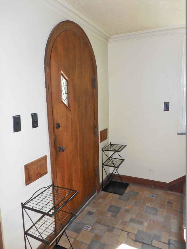 Foto del edificio - 1832 Vinewood Blvd