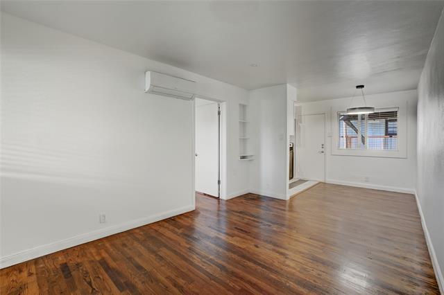 Foto del edificio - 3310 Douglas Ave