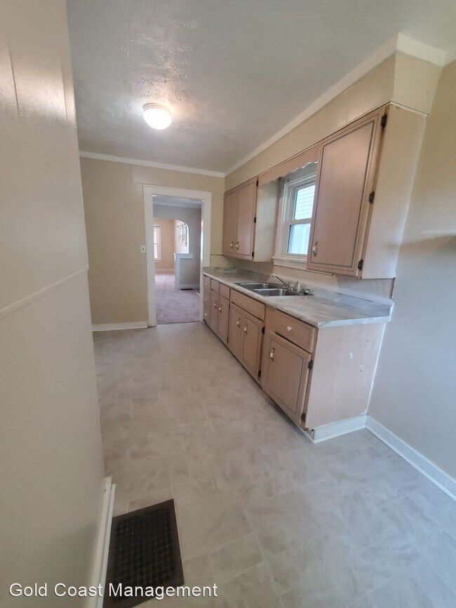 Building Photo - 3 br, 1 bath House - 337 Westwood Ave.