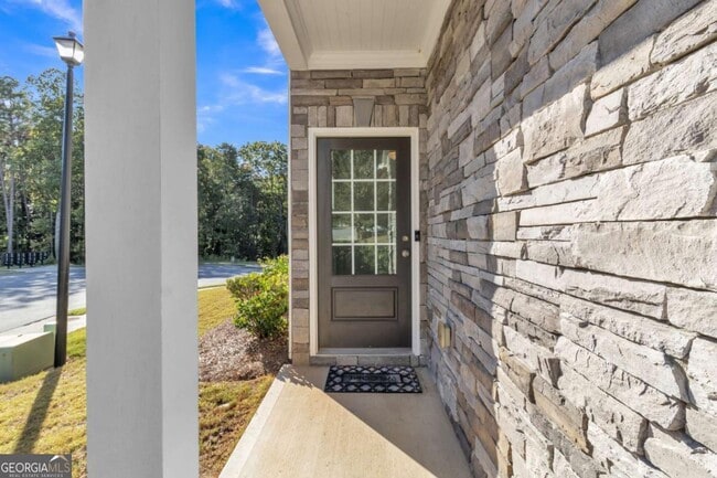 Building Photo - 5108 City Walk Dr