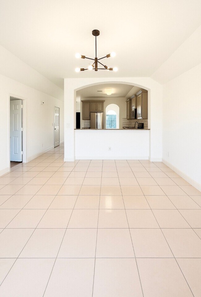 Building Photo - 4915 Manor Stone Ln