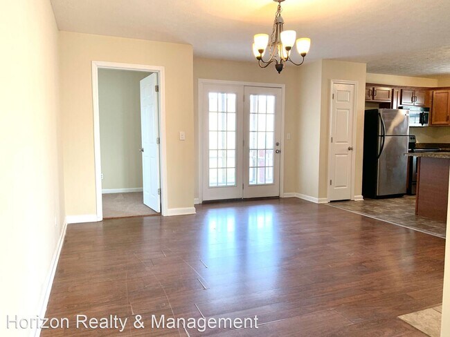 Building Photo - 619 Cavalcade Cir