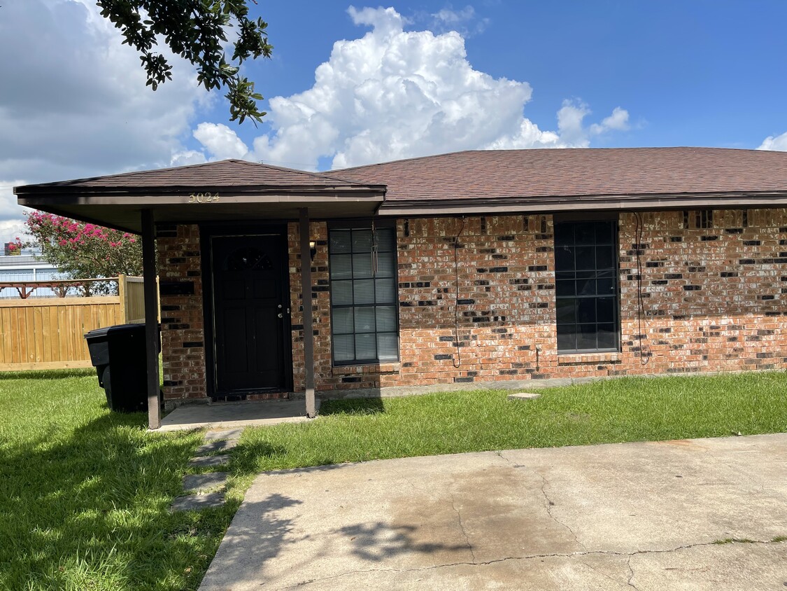 Primary Photo - 3024 Avenue A