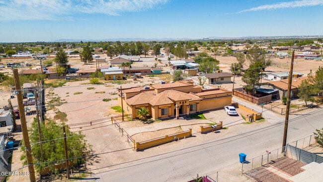 Foto del edificio - 248 S Moon Rd
