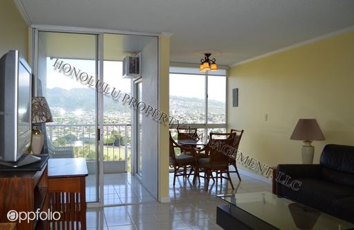 Building Photo - 2611 Ala Wai Blvd