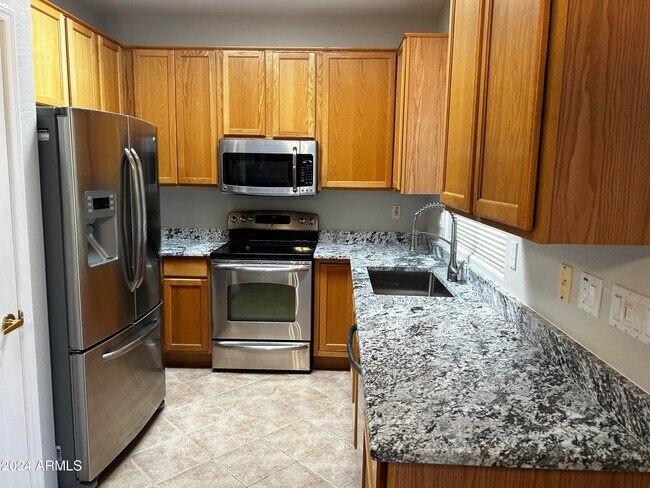 Foto del edificio - 19103 N Emerald Cove Way