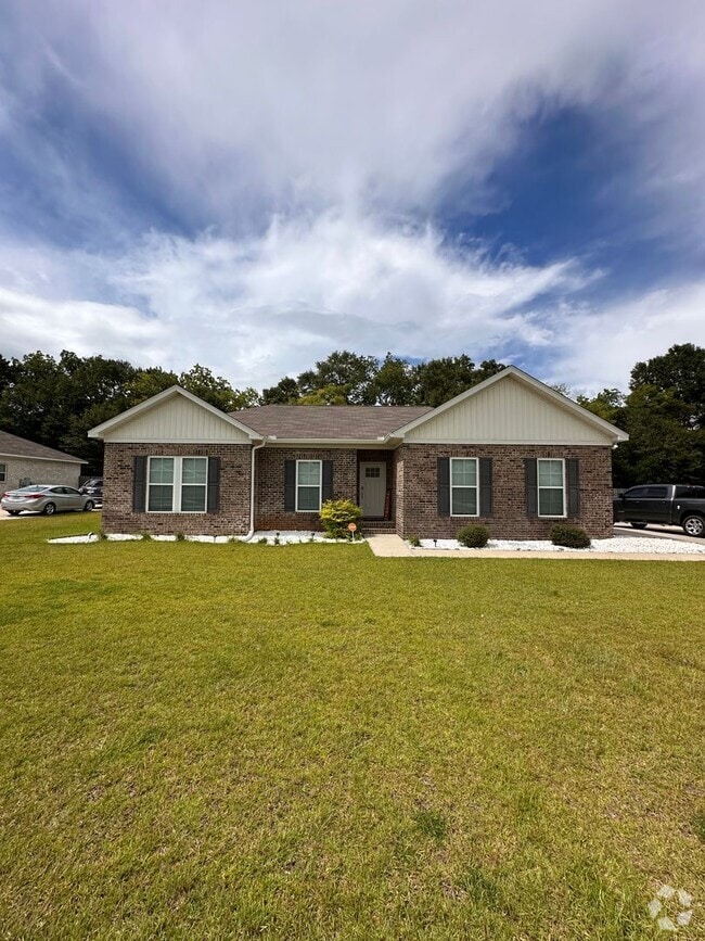 Building Photo - 246 Magnolia Ln