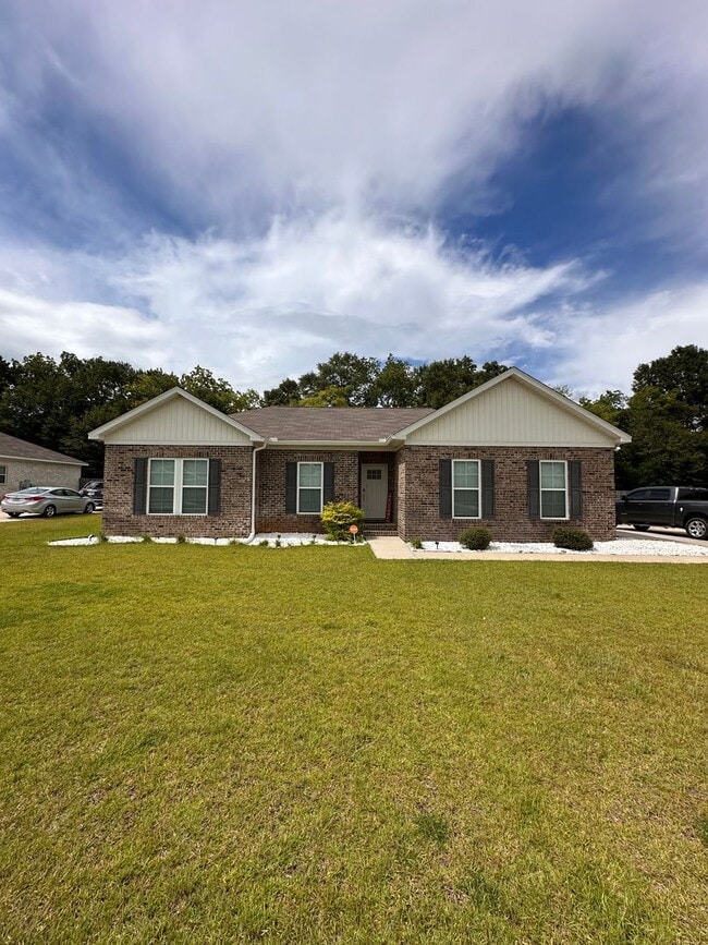 Building Photo - 246 Magnolia Ln