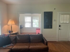 Building Photo - 4105 McKinney St