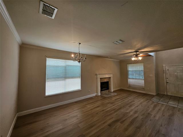 Foto del edificio - 3049 Trinity Lakes Dr