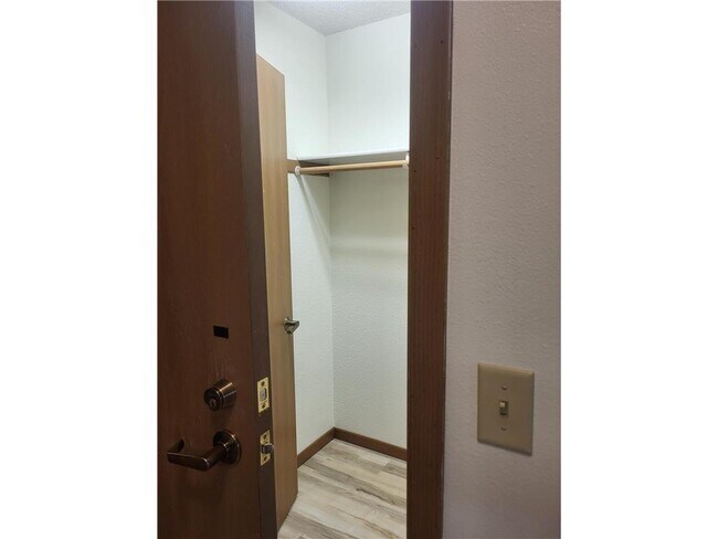 Foto del edificio - 609 Main St S