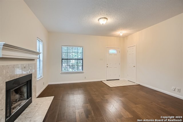 Building Photo - 8527 Timber Pl