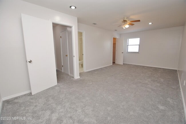 Building Photo - 4340 Melissa Ct W