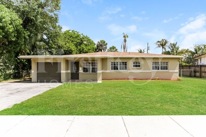 Primary Photo - 3379 SW 17th St