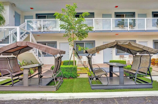 Foto del edificio - 3215 NE 7th St