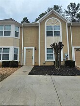 Building Photo - 3010 Fields Dr