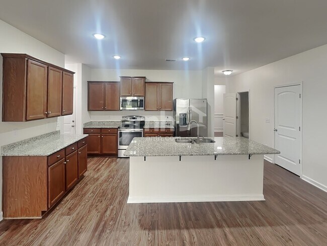 Building Photo - 3711 Community Cir