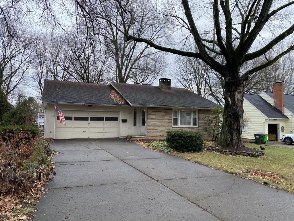 2217 Robinhood Dr, Wooster, OH 44691 House Rental in Wooster, OH