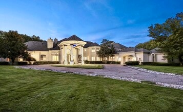 Building Photo - 609 Park Pl