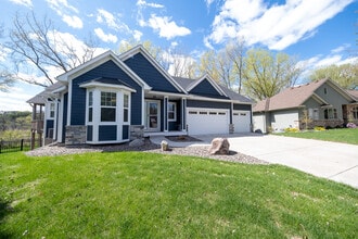 Building Photo - 9352 Wilderness Cove
