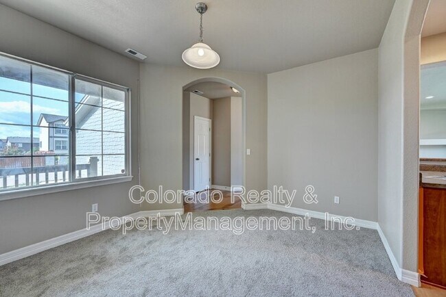 Building Photo - 3611 Reindeer Cir