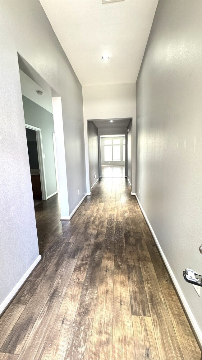 Foto del edificio - 24023 Buffalo Cove Ln