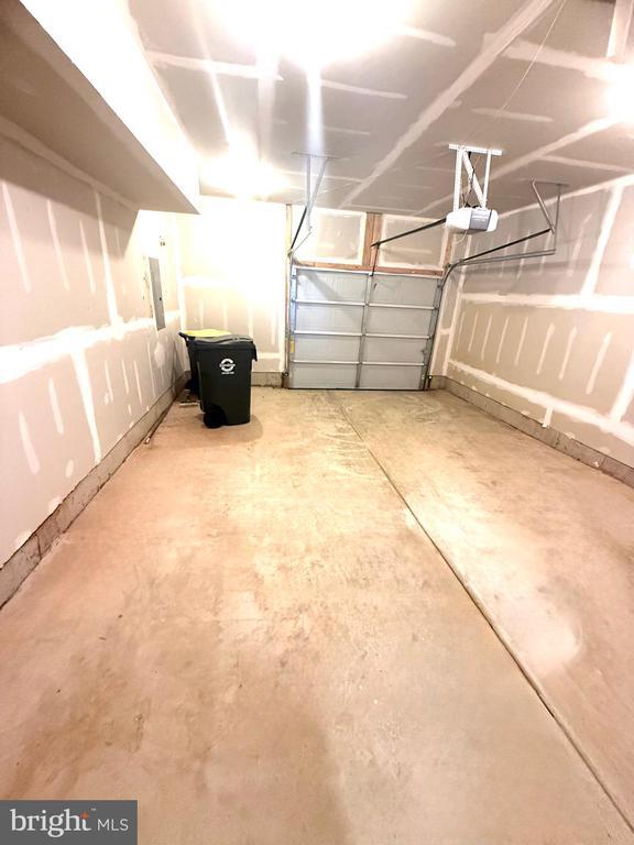 Building Photo - 145 Growden Lndg