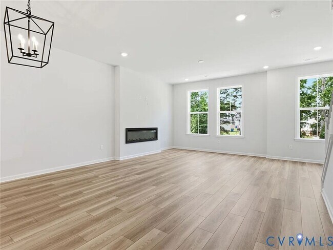 Building Photo - 13813 Riverlight Dr