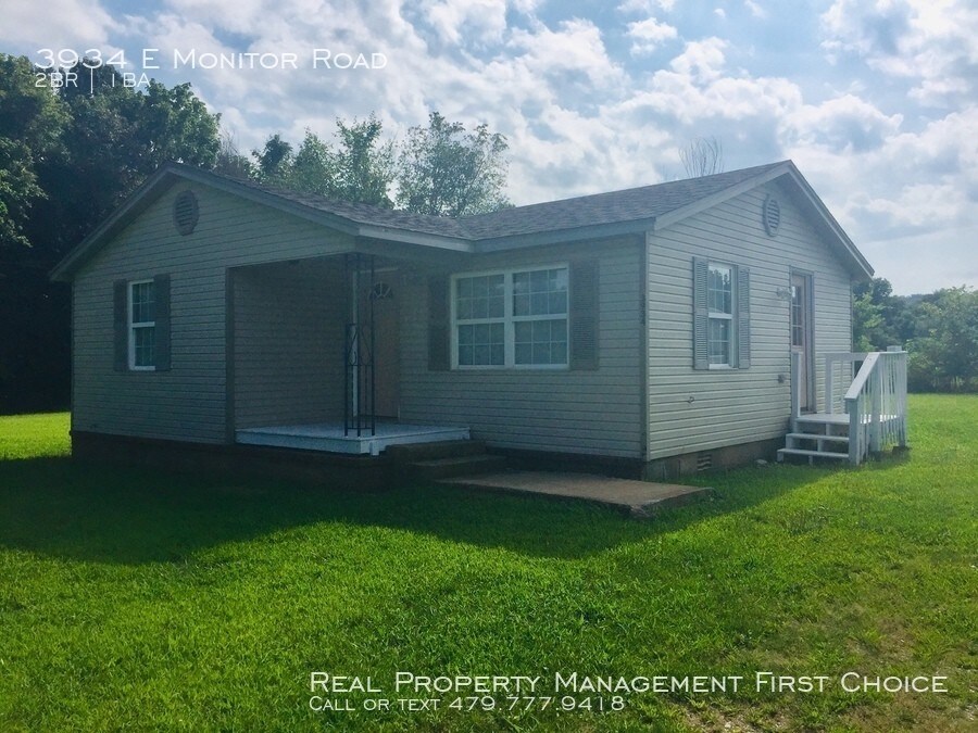 Primary Photo - 2 Bedroom House for Rent in Springdale!