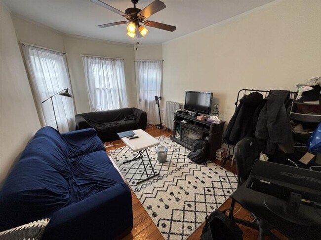 Foto del edificio - 3.0 bedroom in Cambridge Massachusetts 02140