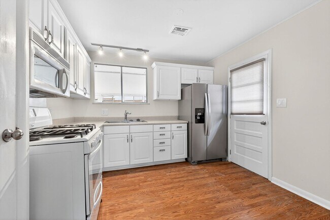 Foto del edificio - Hilliard 3-Bedroom Ranch