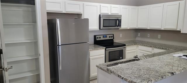 Foto del edificio - 516 E Hazelwood St