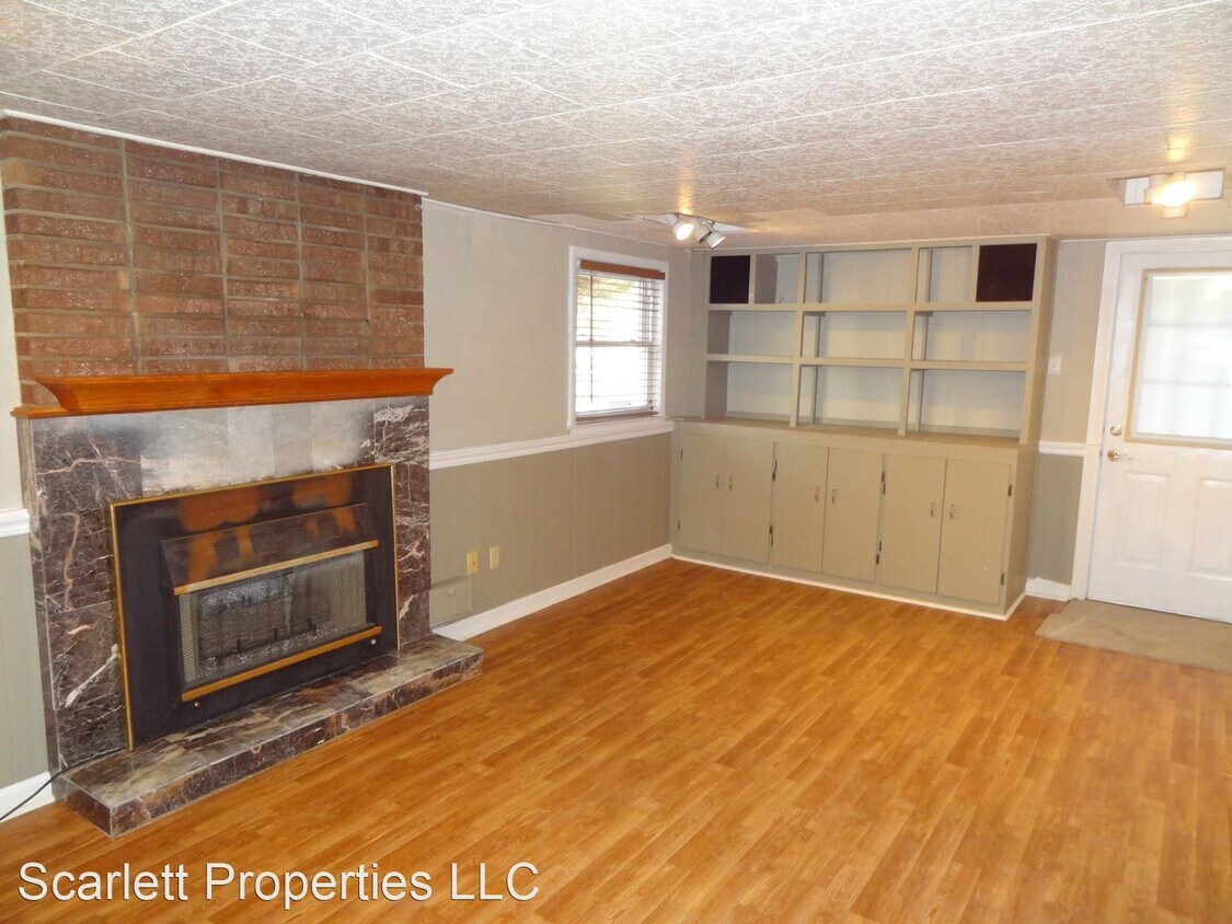 Foto del edificio - 4 br, 2.5 bath House - 2770 17th Avenue, NE