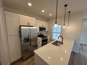 Building Photo - 1549 Mead Ln