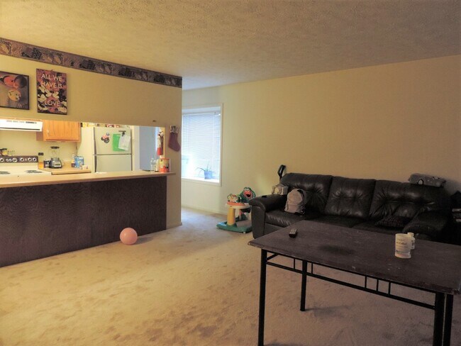 Foto del edificio - Desirable High Country Condo End Unit, Lar...
