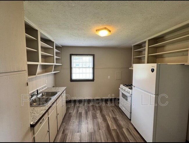 Foto del edificio - 3529 Greinwich Blvd